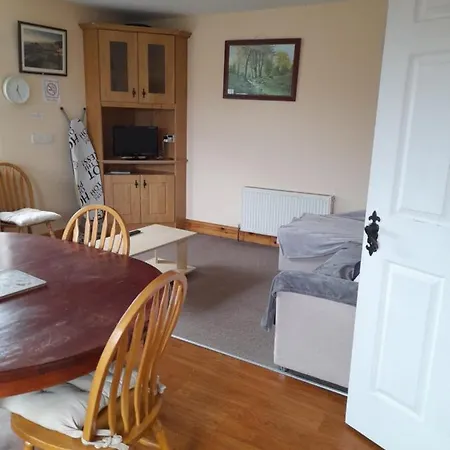 Burren View Self Catering شقة